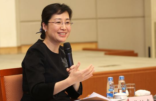 前五个月，实体经济贷款增加10多万亿元，实体经济血液畅通